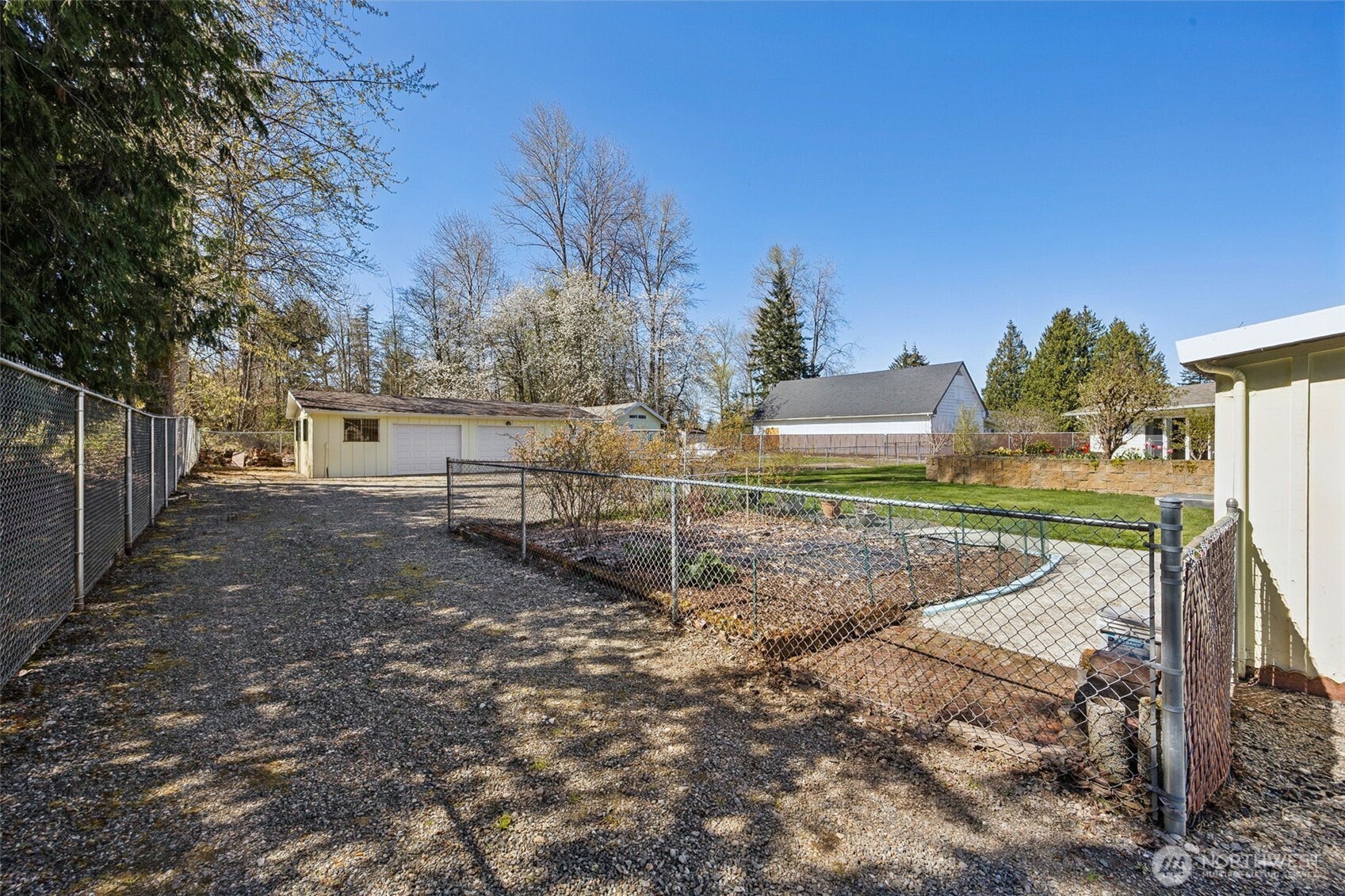 12502 Bingham Avenue E, Tacoma, WA 98446