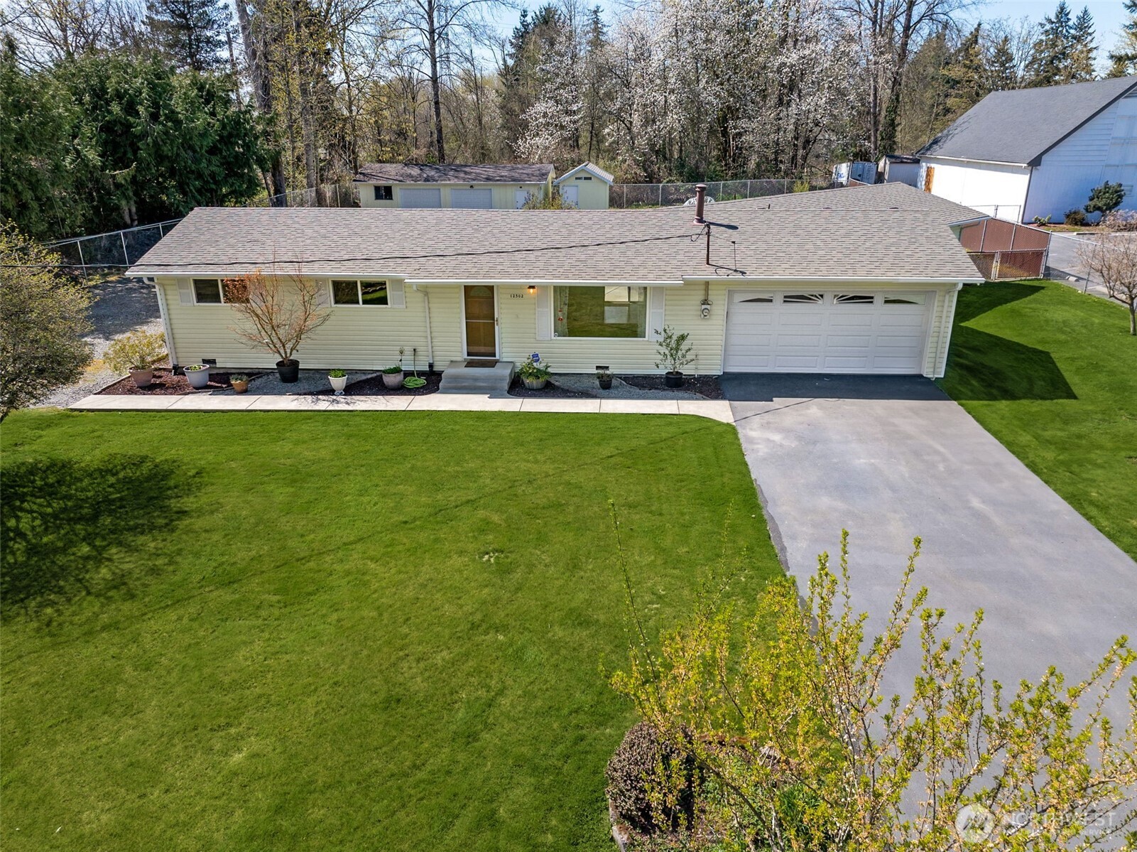 12502 Bingham Avenue E, Tacoma, WA 98446