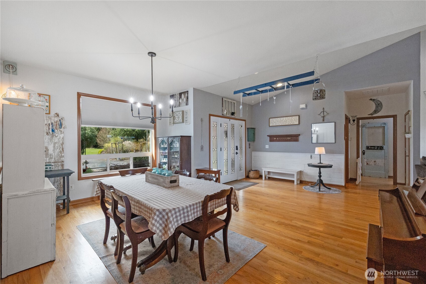 513 212th Street NW, Arlington, WA 98223