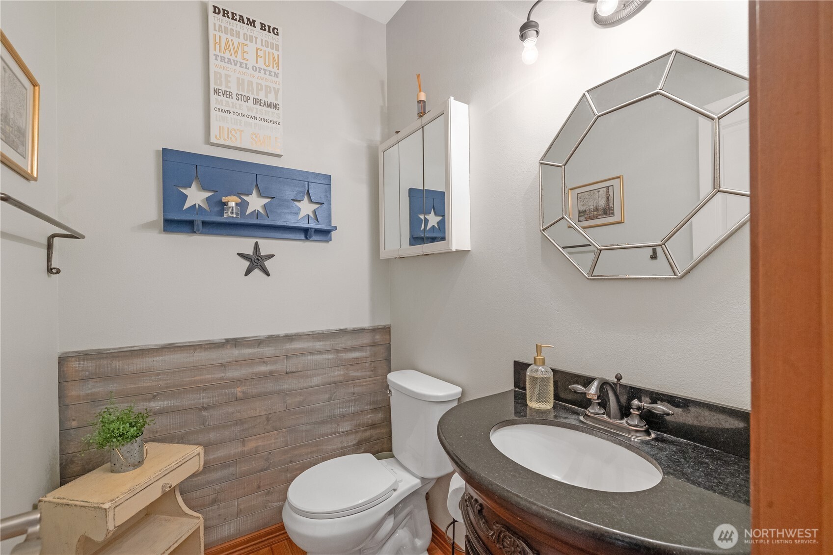 513 212th Street NW, Arlington, WA 98223