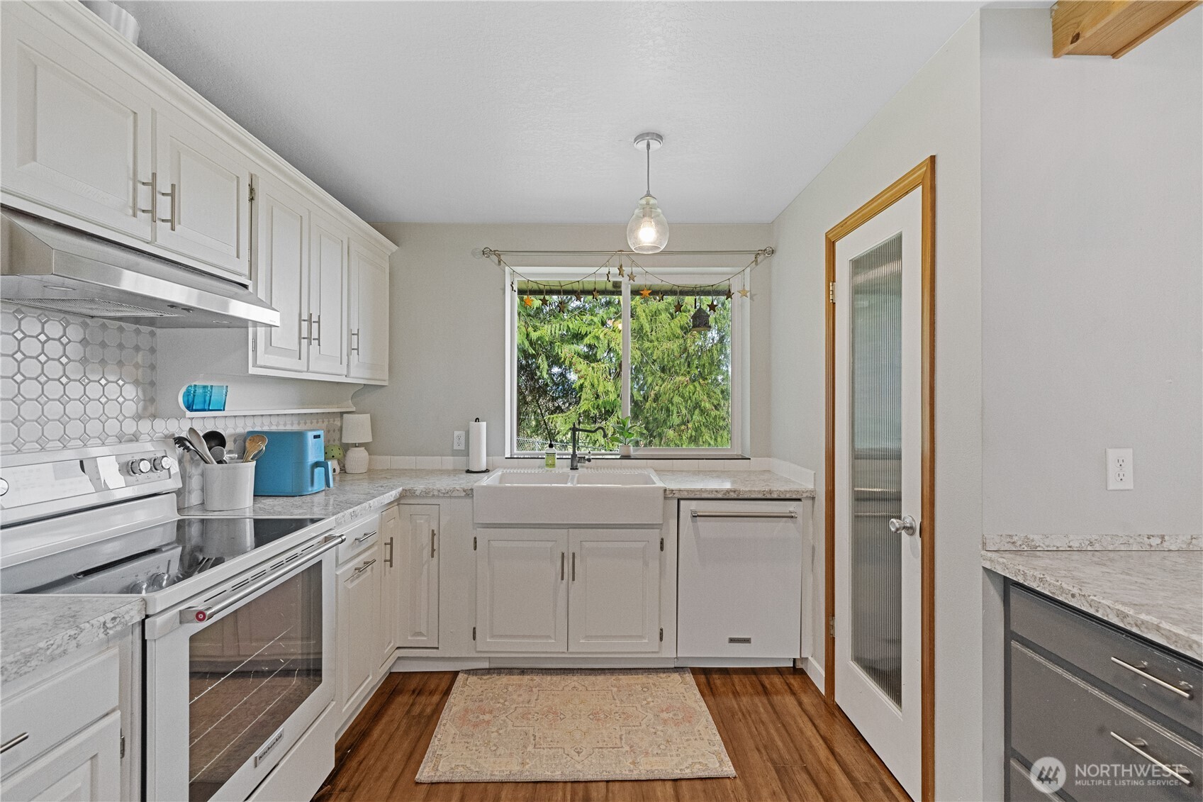 513 212th Street NW, Arlington, WA 98223