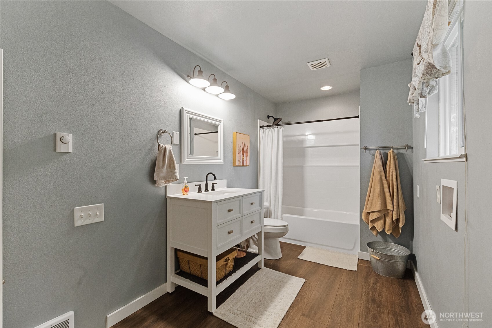 513 212th Street NW, Arlington, WA 98223