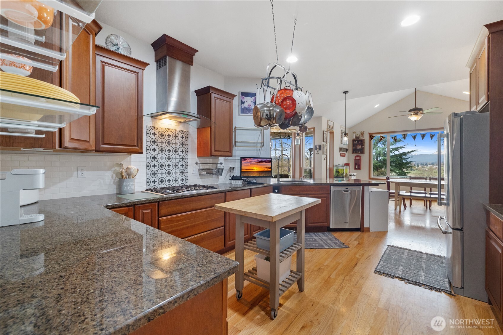 513 212th Street NW, Arlington, WA 98223