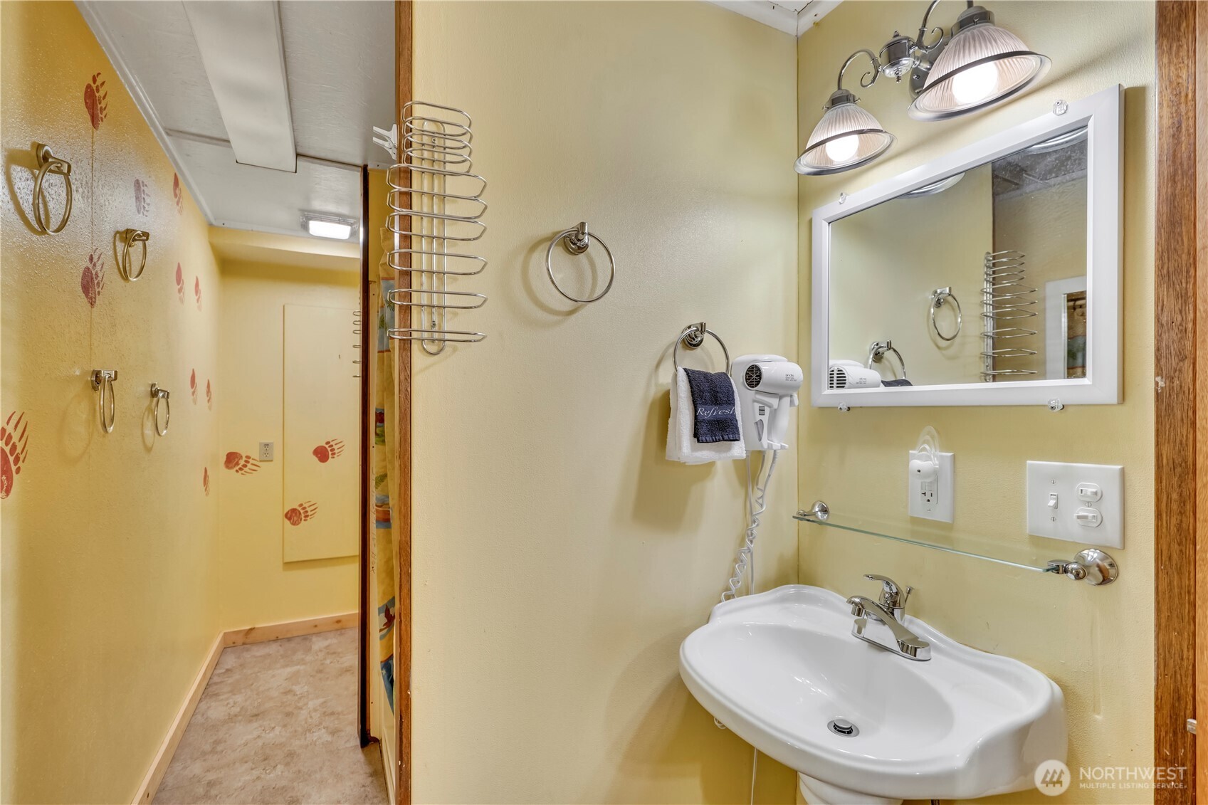 2263 Pine Tree Road , Leavenworth, WA 98826