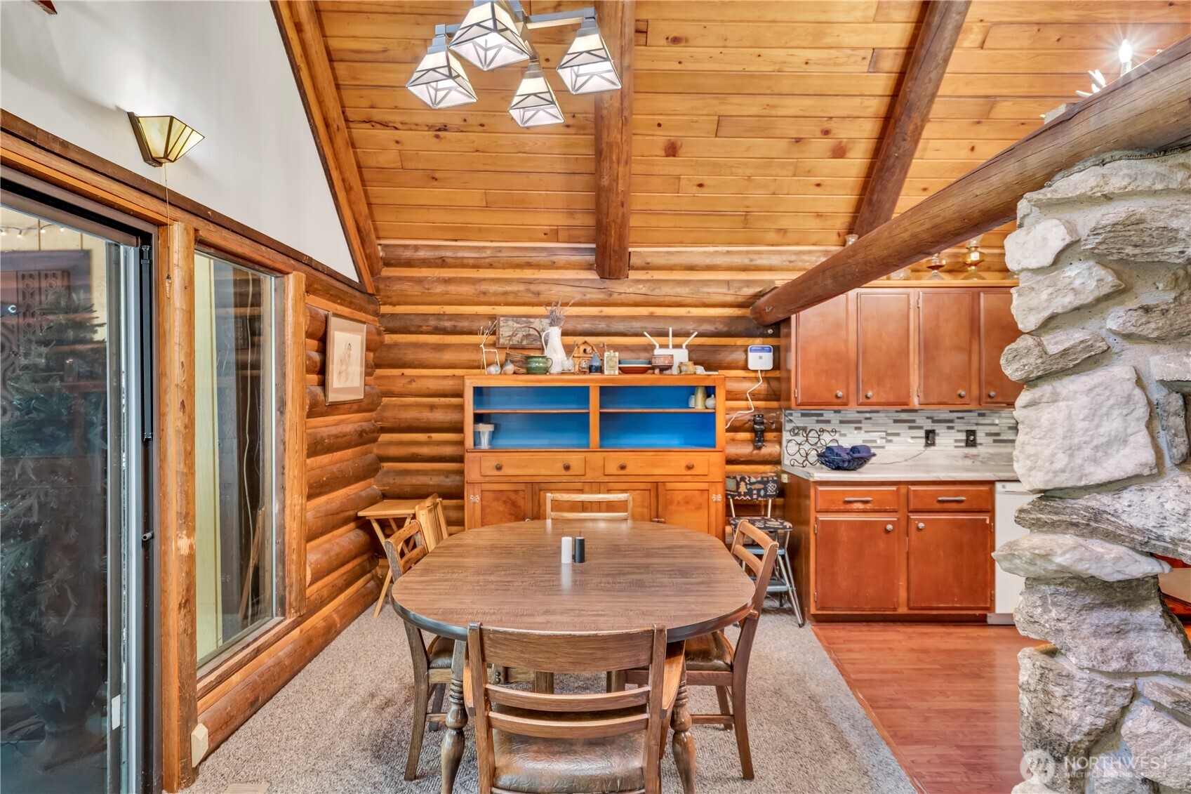 2263 Pine Tree Road , Leavenworth, WA 98826