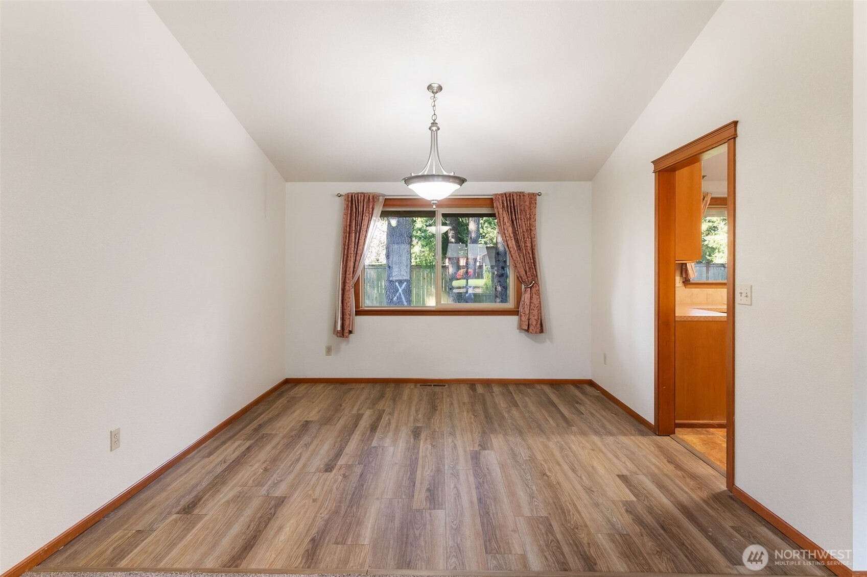 6107 189th Loop SW, Rochester, WA 98579