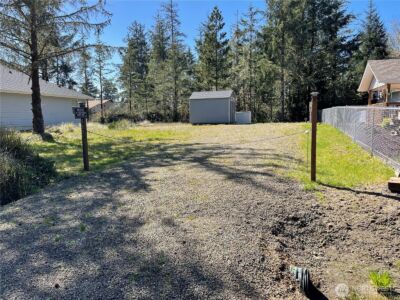 583 Meadow Avenue NE, Ocean Shores, WA 98569 - Photo 3
