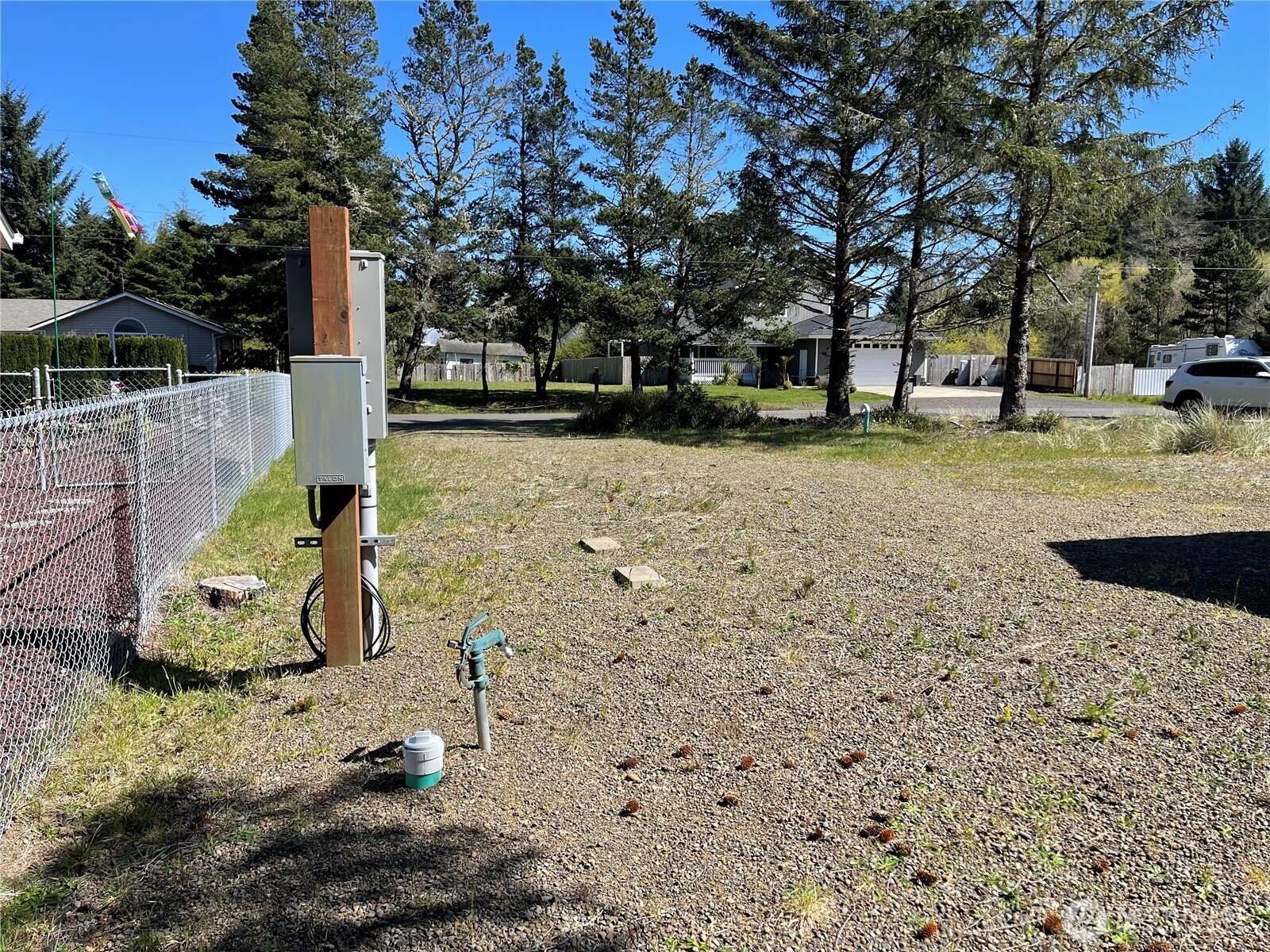 583 Meadow Avenue NE, Ocean Shores, WA 98569