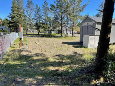 583 Meadow Avenue NE, Ocean Shores, WA 98569 - Photo 12