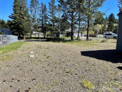 583 Meadow Avenue NE, Ocean Shores, WA 98569 - Photo 13