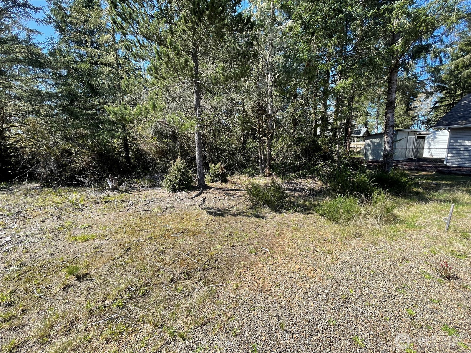 583 Meadow Avenue NE, Ocean Shores, WA 98569