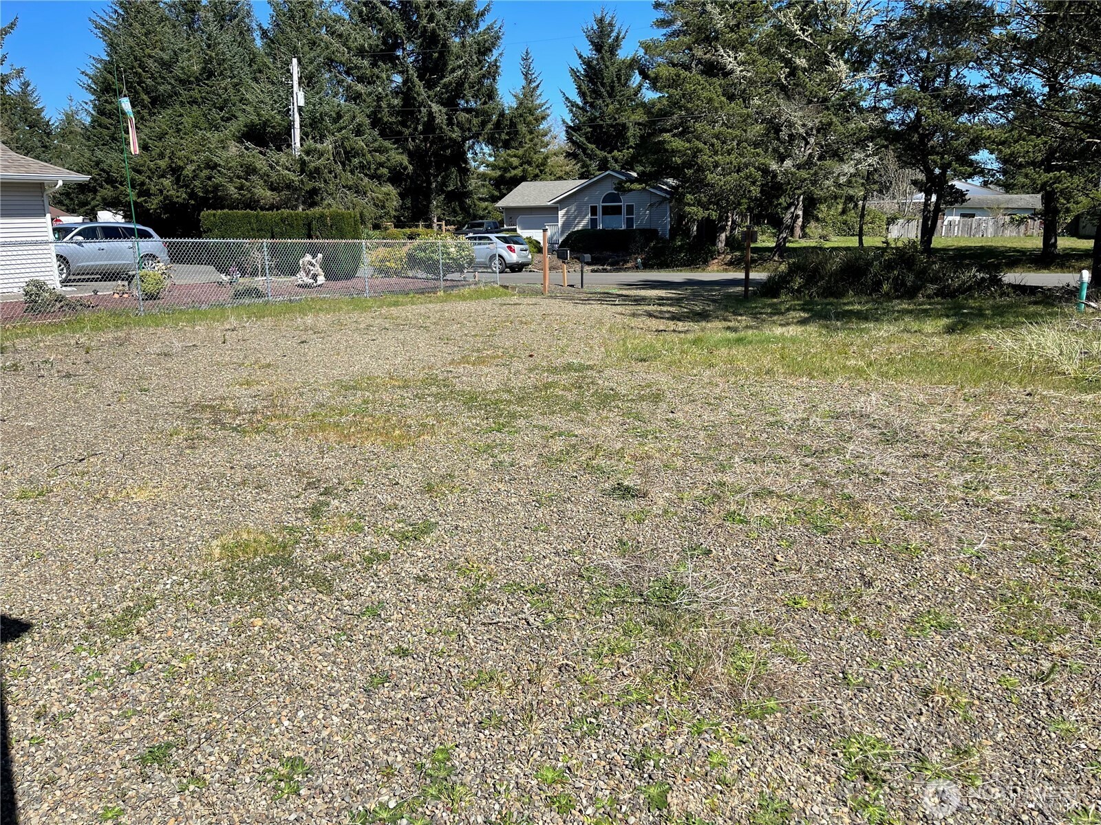 583 Meadow Avenue NE, Ocean Shores, WA 98569