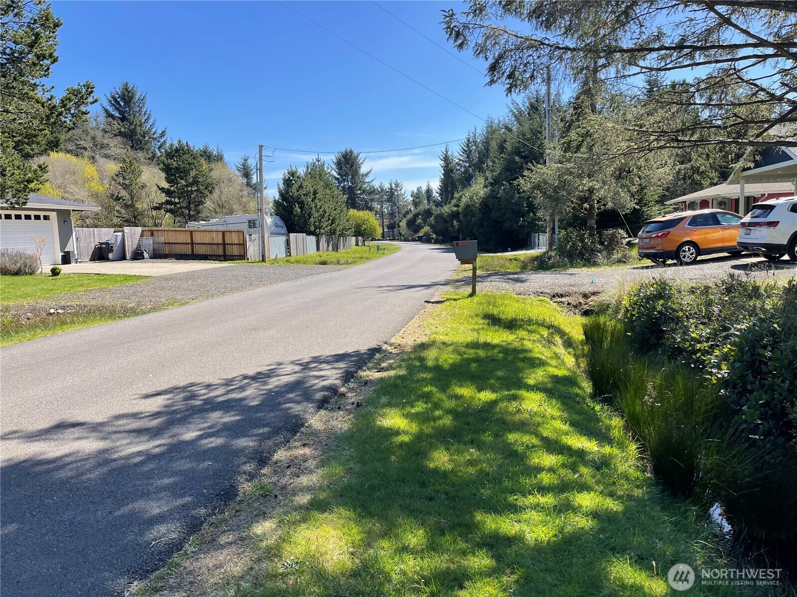 583 Meadow Avenue NE, Ocean Shores, WA 98569