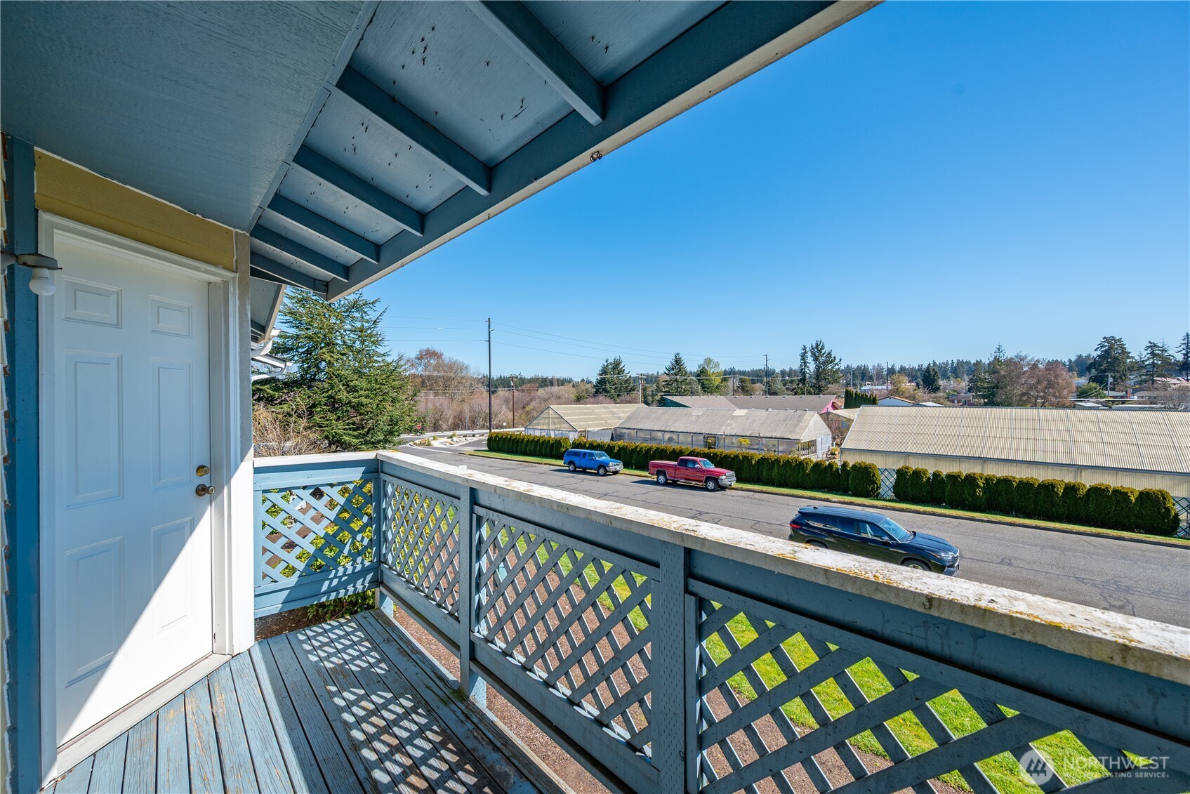 537 NE Ellis Way #B201, Oak Harbor, WA 98277