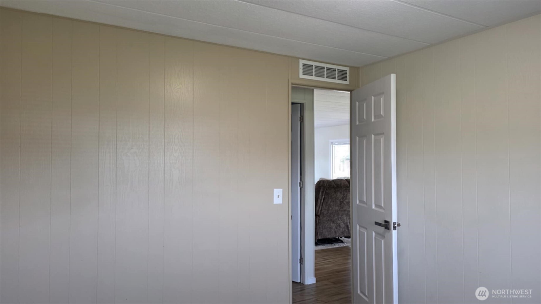 207 Ho Hum Lane , Aberdeen, WA 98520