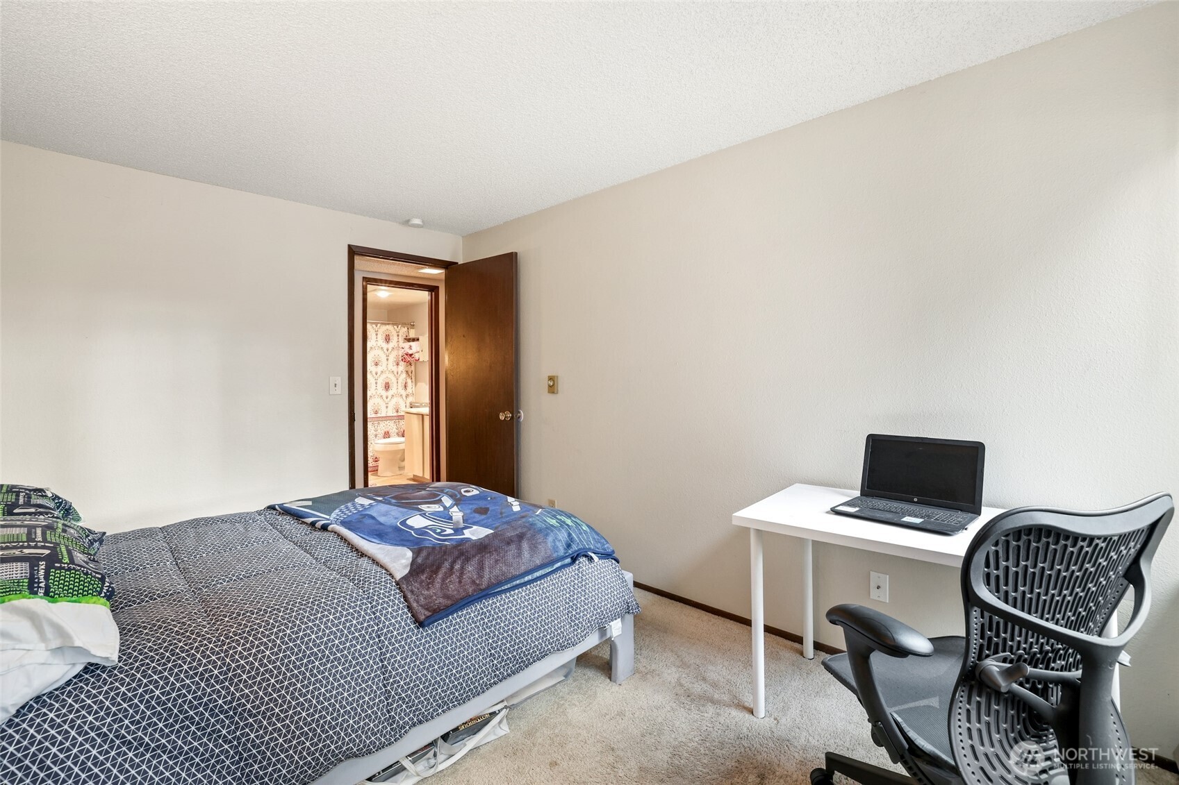 8601 Zircon Drive SW #A4, Lakewood, WA 98498