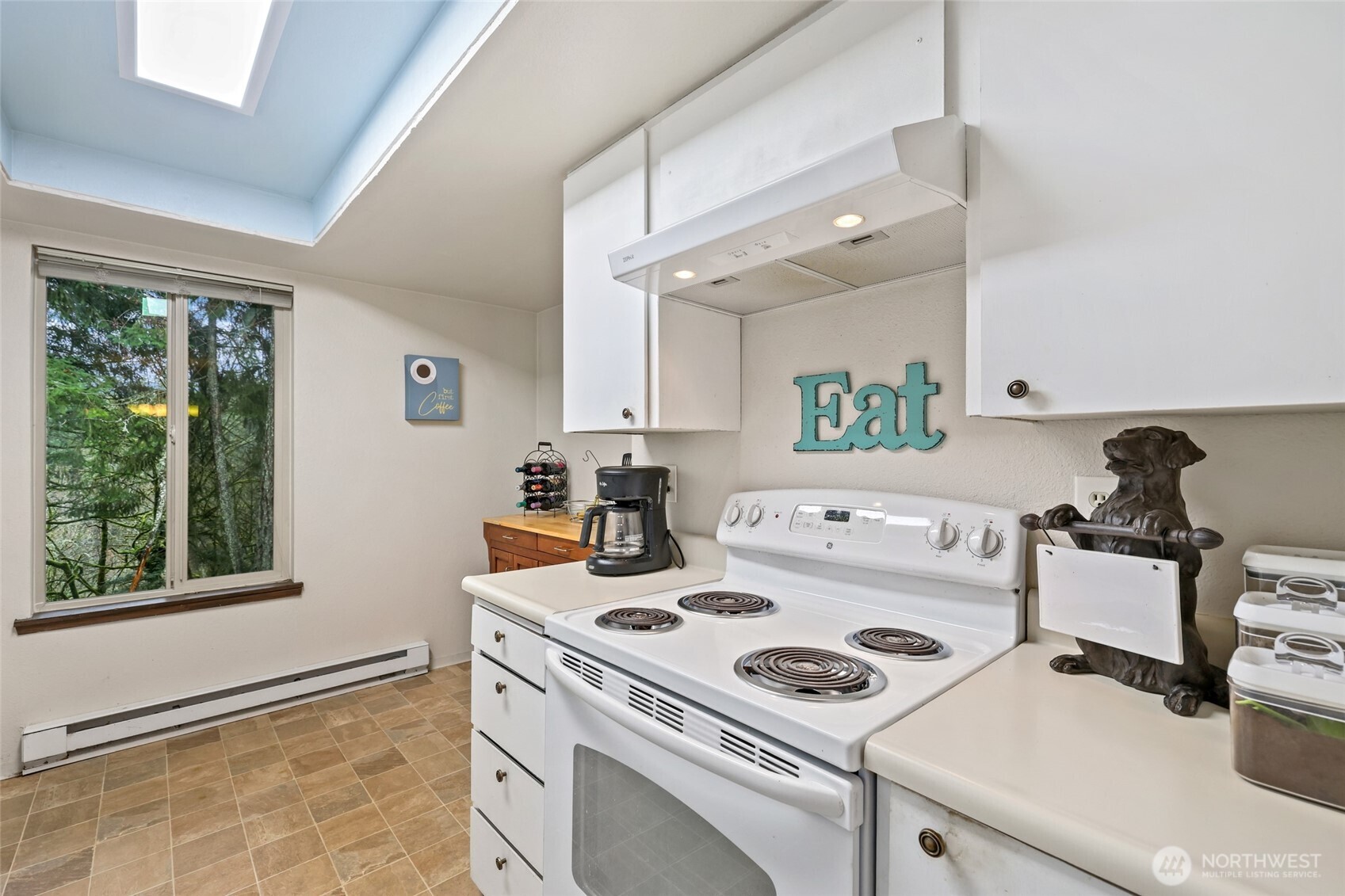 8601 Zircon Drive SW #A4, Lakewood, WA 98498