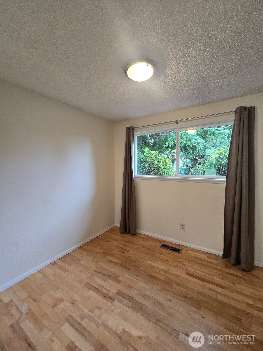 10811 108th ST SW , Lakewood, WA 98498