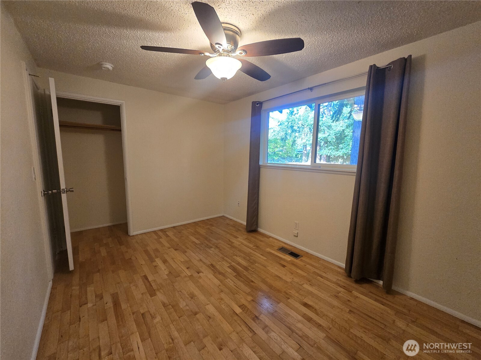 10811 108th ST SW , Lakewood, WA 98498