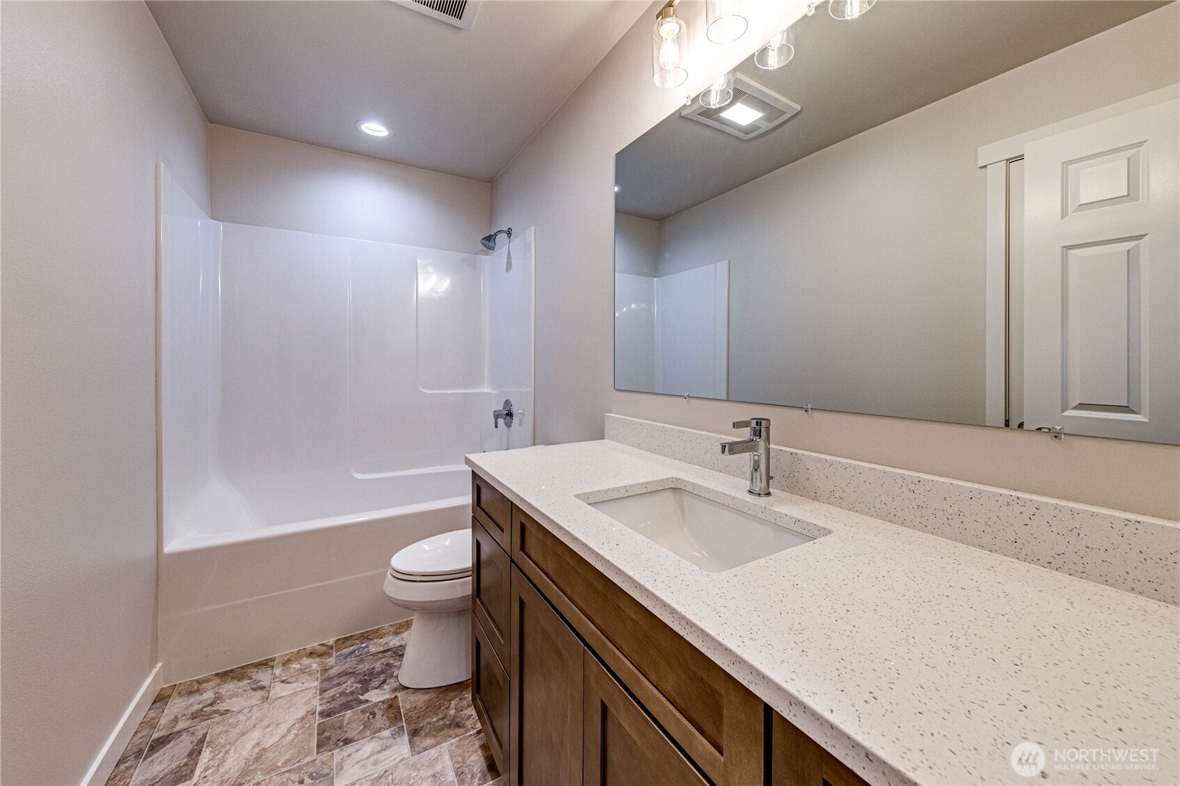 206 Creekside Drive , Port Angeles, WA 98362