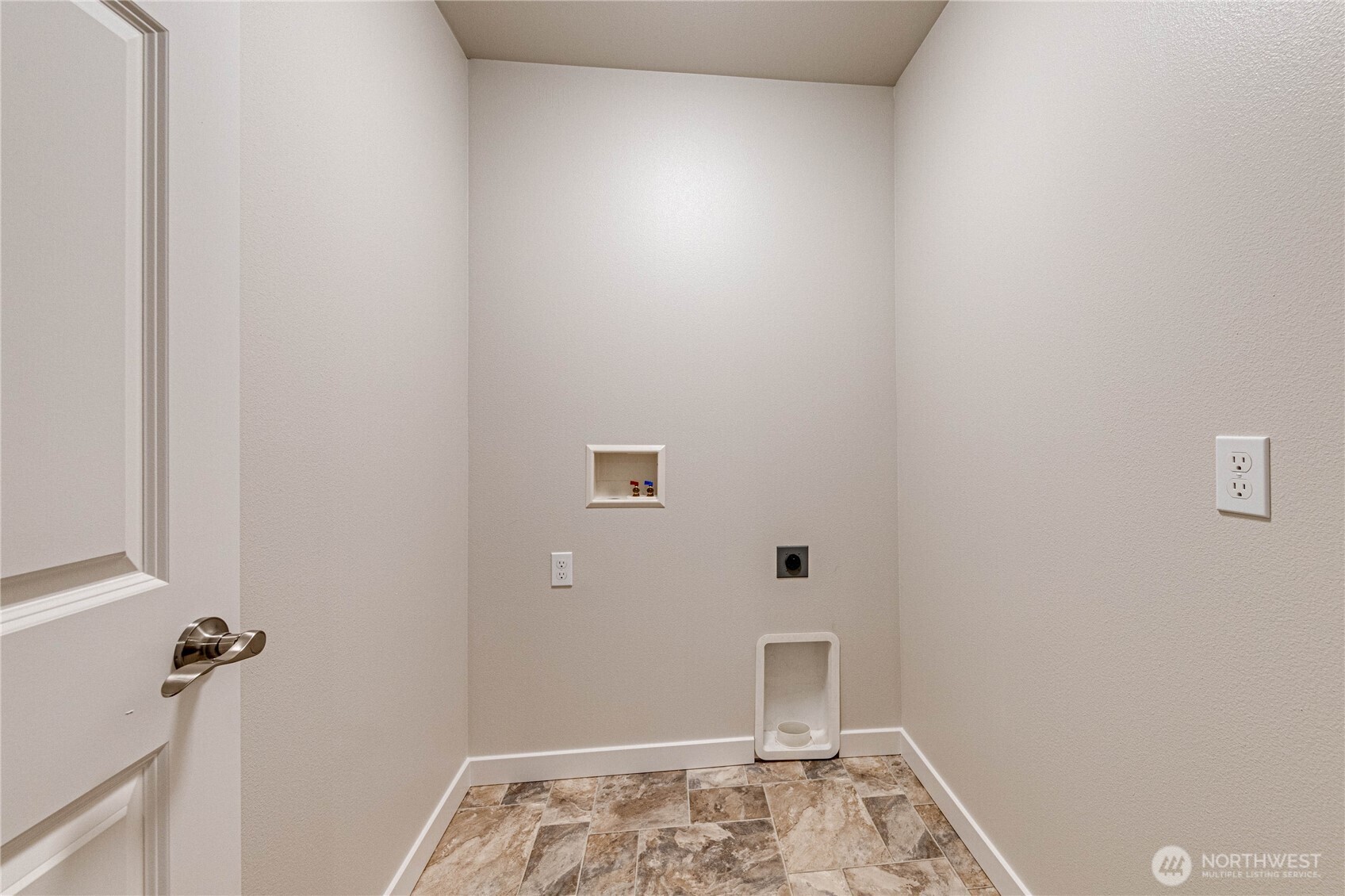 206 Creekside Drive , Port Angeles, WA 98362