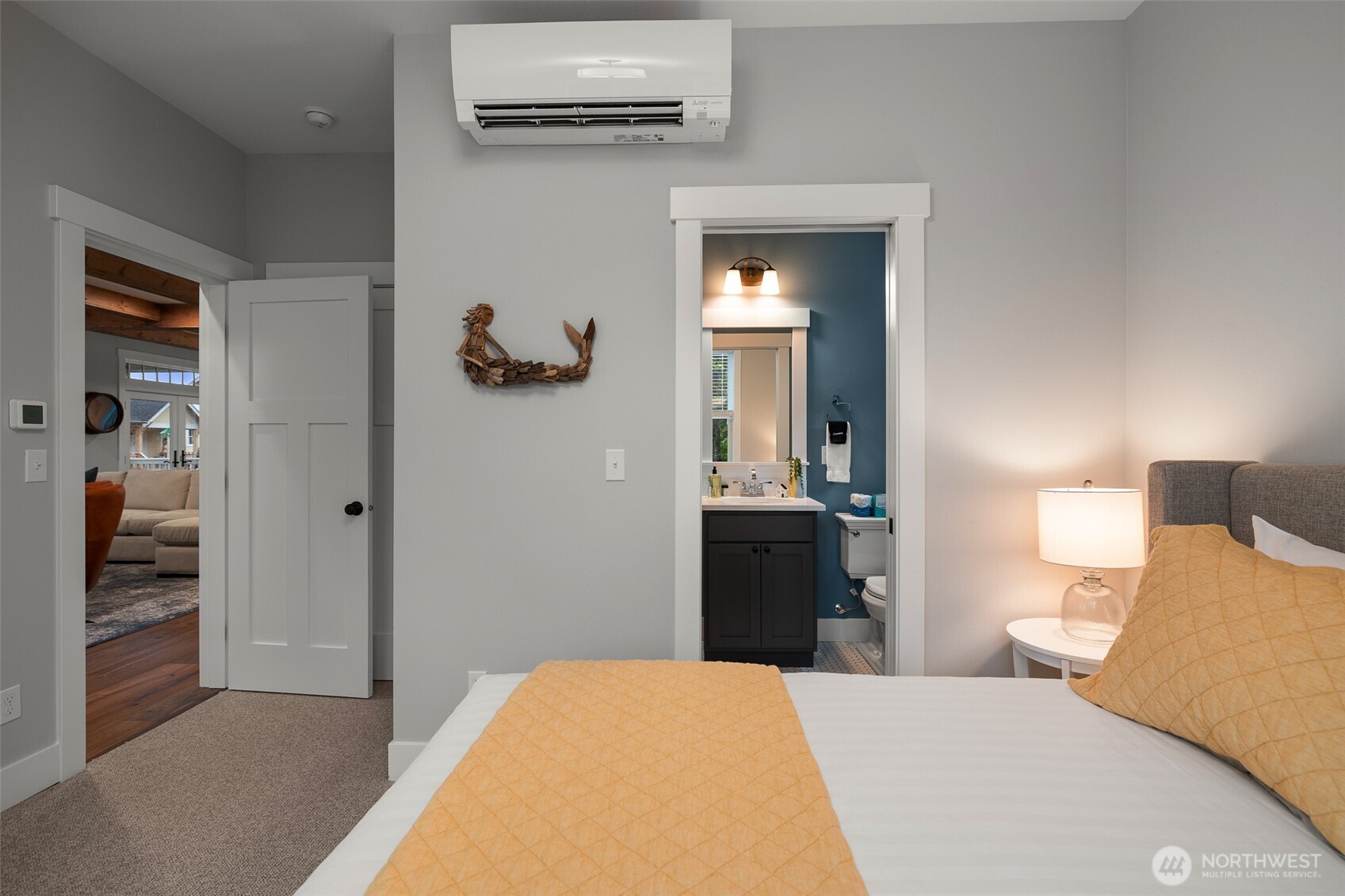 367 Compass Street , Pacific Beach, WA 98571