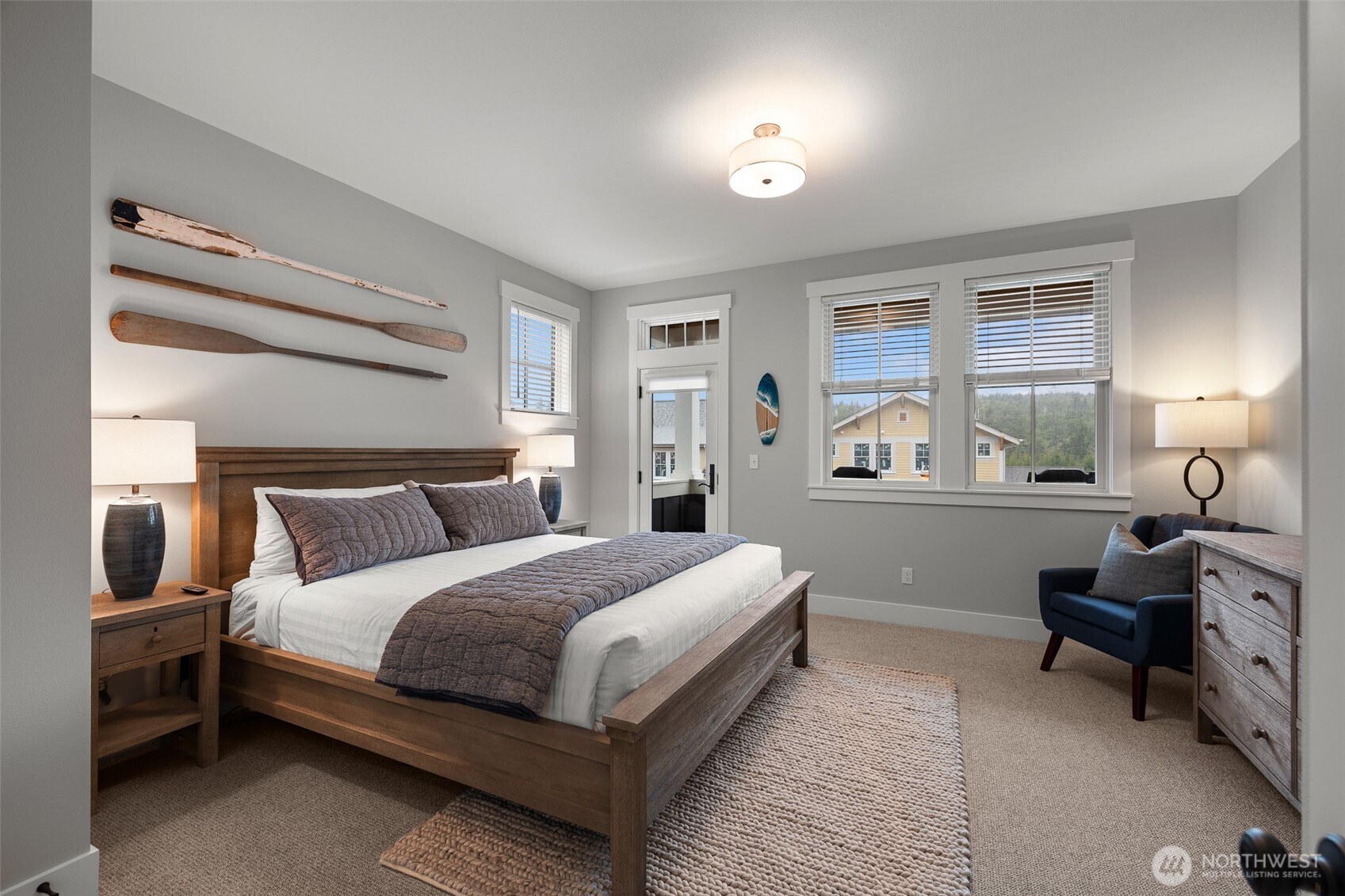 367 Compass Street , Pacific Beach, WA 98571