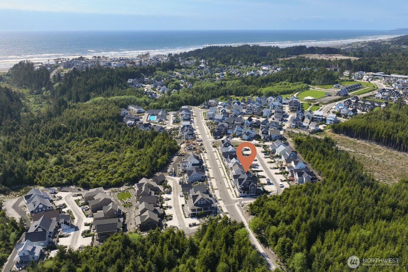 367 Compass Street , Pacific Beach, WA 98571