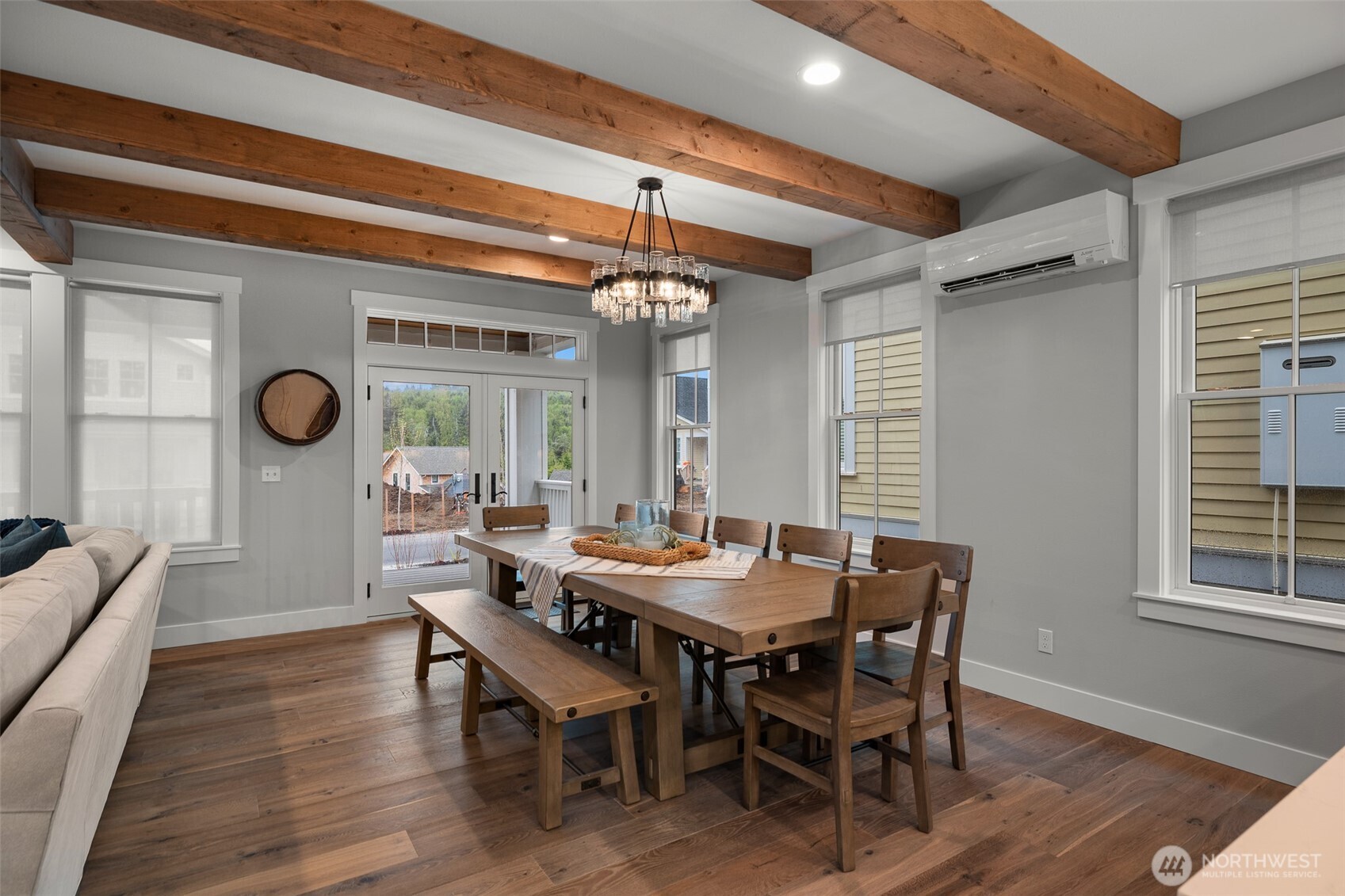 367 Compass Street , Pacific Beach, WA 98571