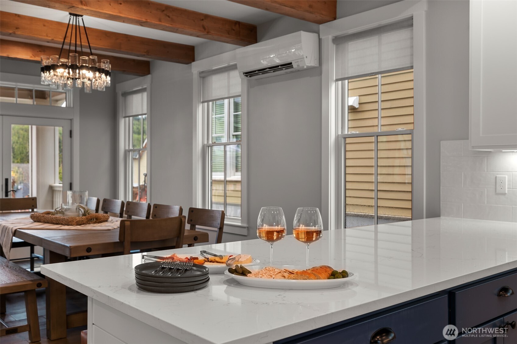 367 Compass Street , Pacific Beach, WA 98571