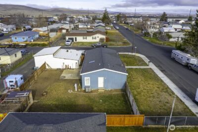 159 Ivy Street NE, Ephrata, WA 98823 - Photo 3
