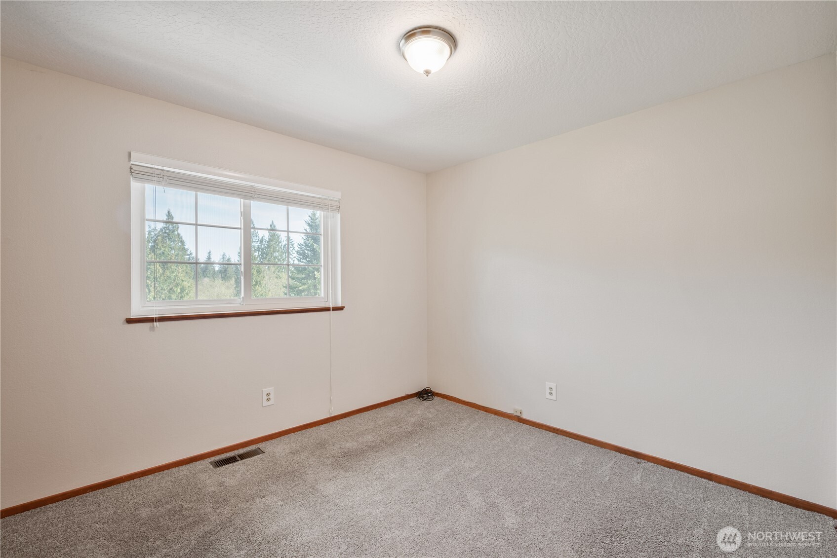 240 St. James Place , Longview, WA 98632
