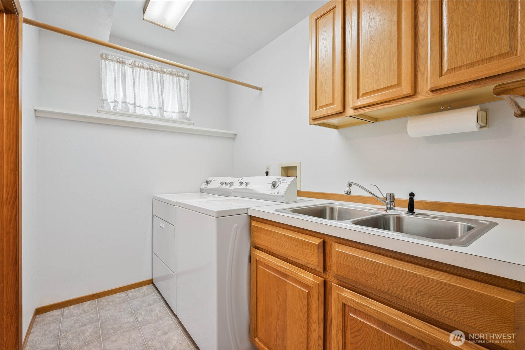 240 St. James Place , Longview, WA 98632