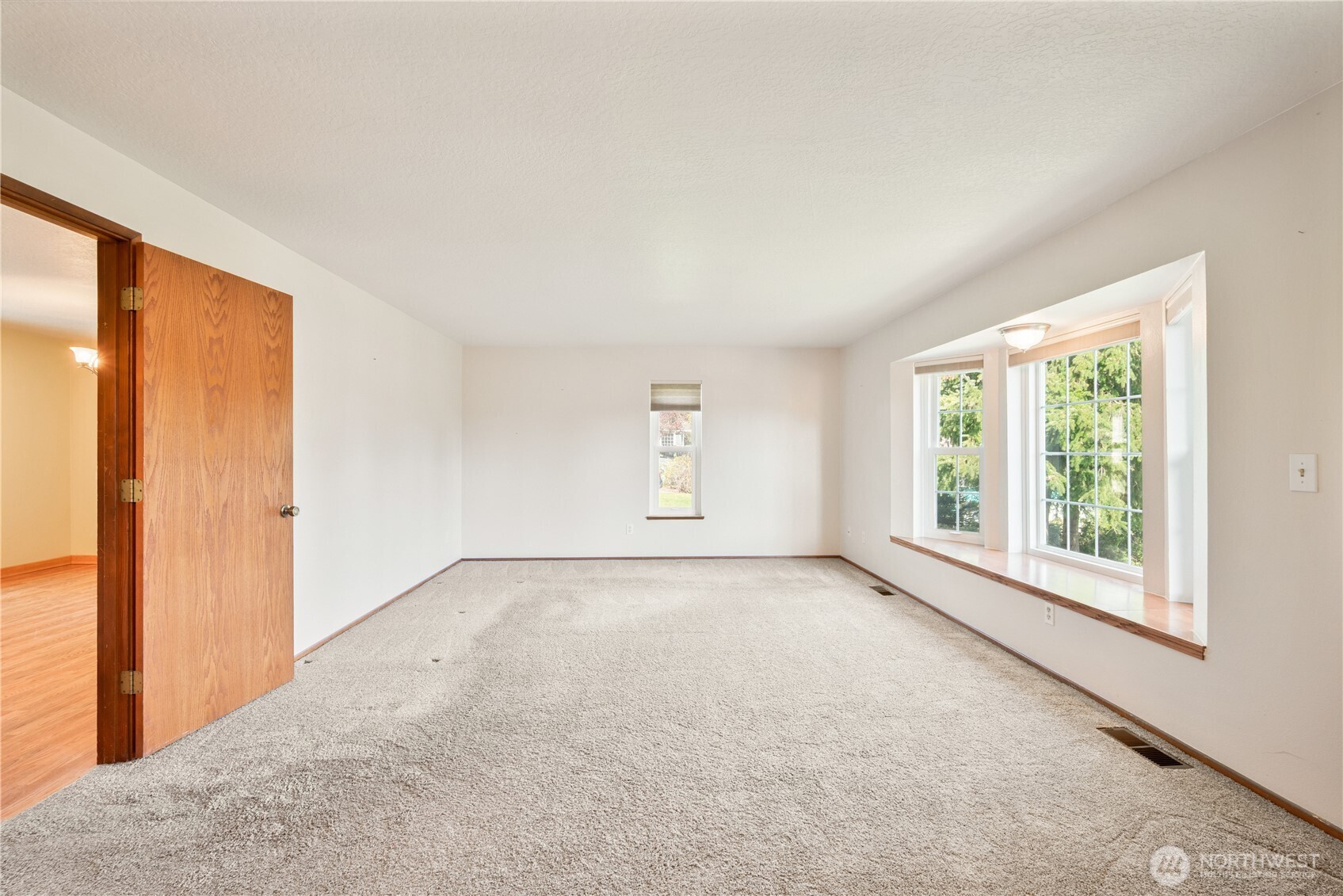 240 St. James Place , Longview, WA 98632
