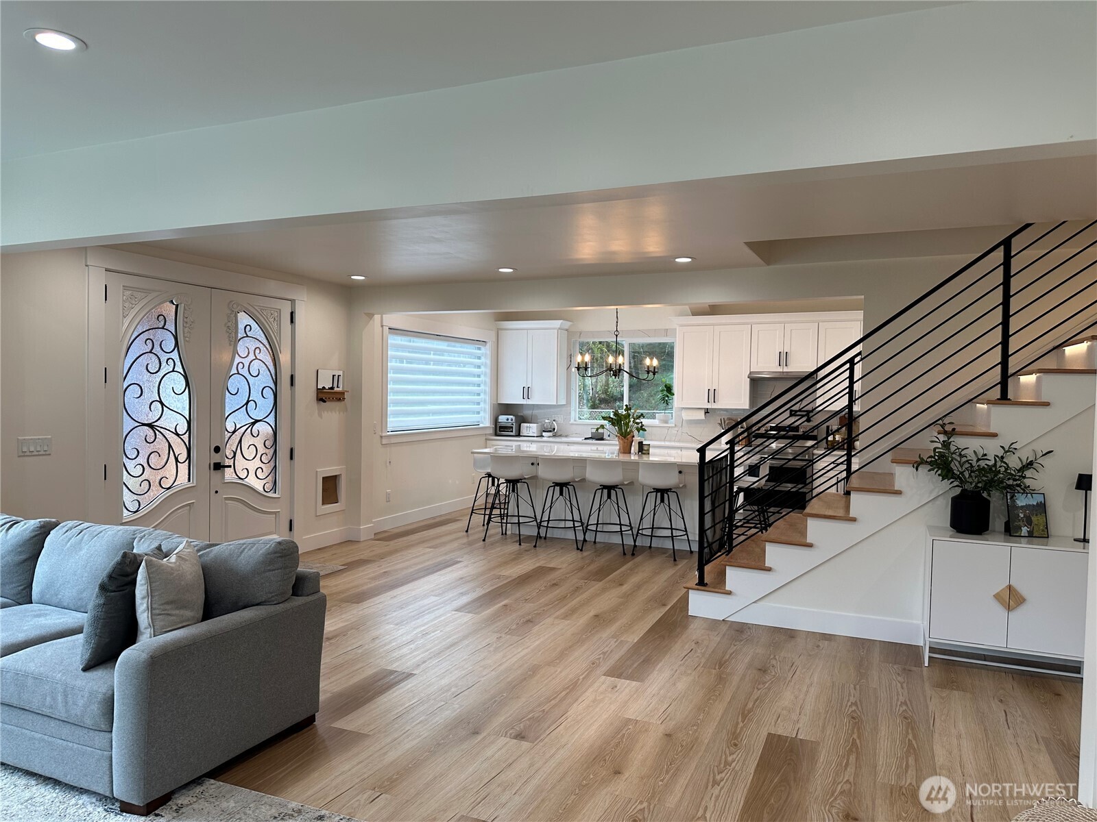 31305 SE 202nd Avenue , Kent, WA 98042