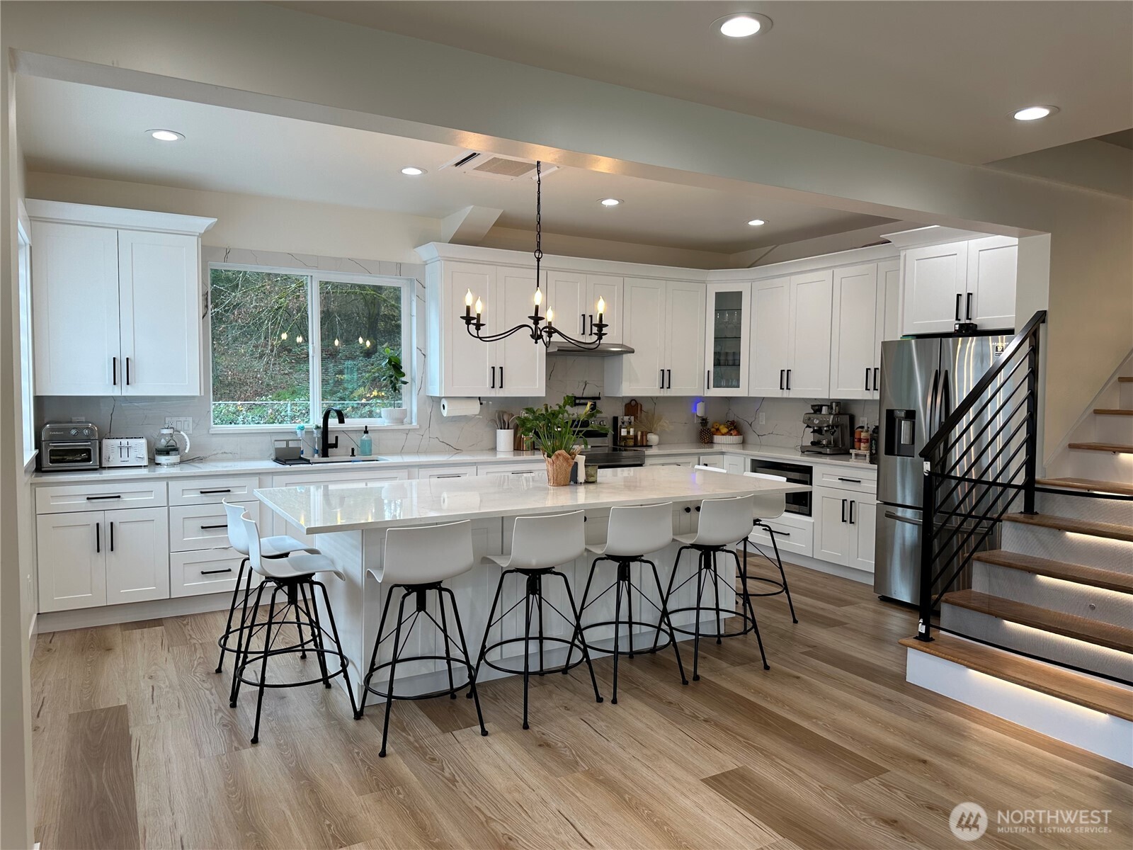 31305 SE 202nd Avenue , Kent, WA 98042