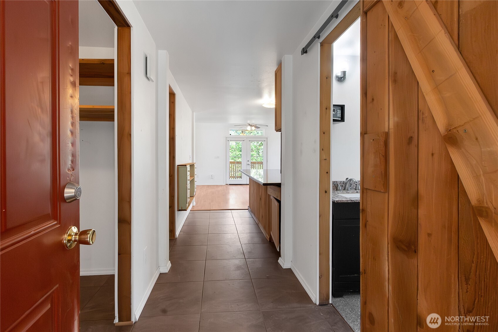 816 299th Street E, Roy, WA 98580