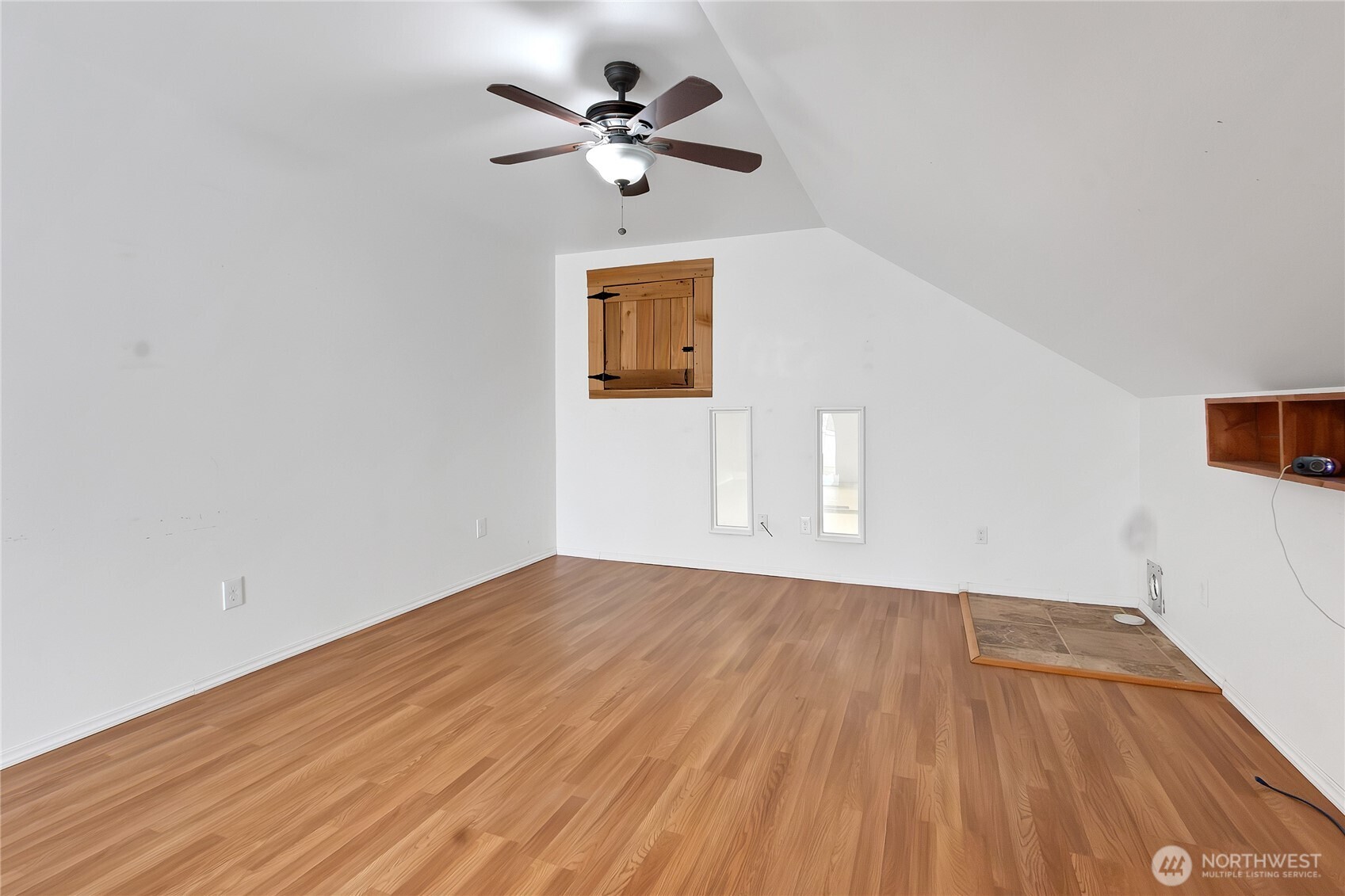 816 299th Street E, Roy, WA 98580