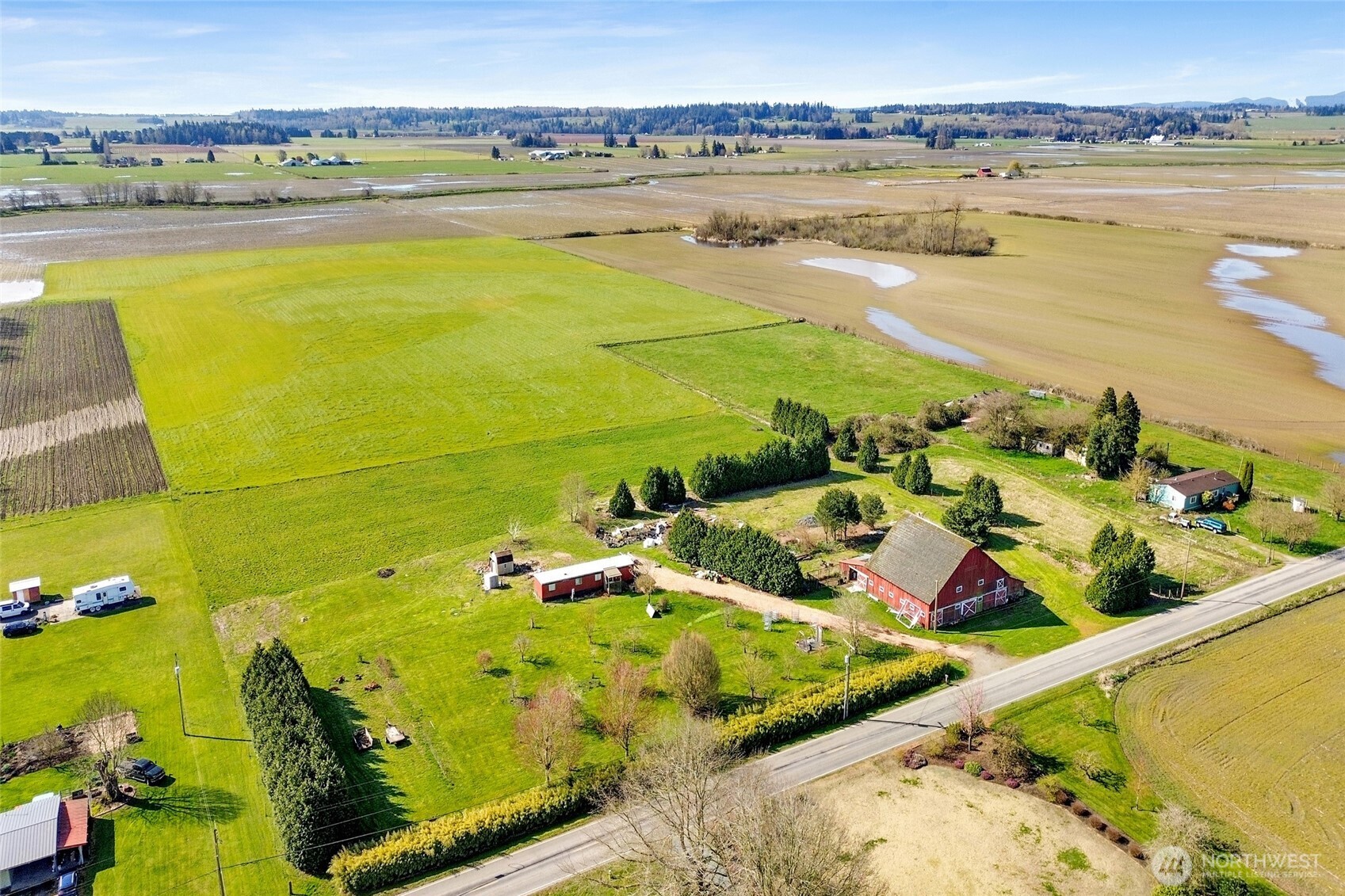 16068 Field Road , Bow, WA 98232