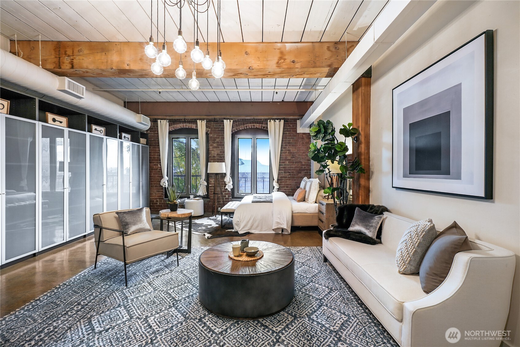 1507 Western Avenue #R102, Seattle, WA 98101