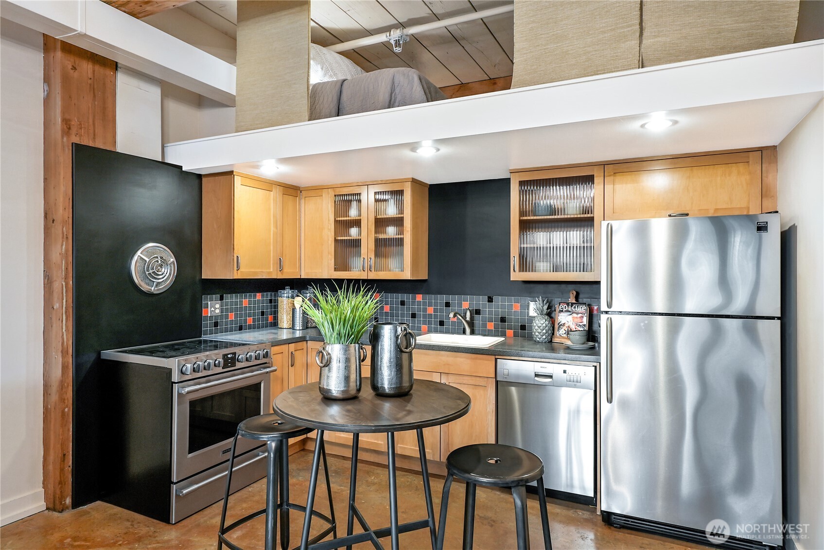 1507 Western Avenue #R102, Seattle, WA 98101