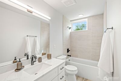 12229 Roseberg Avenue S #7, Seattle, WA 98168 - Photo 19