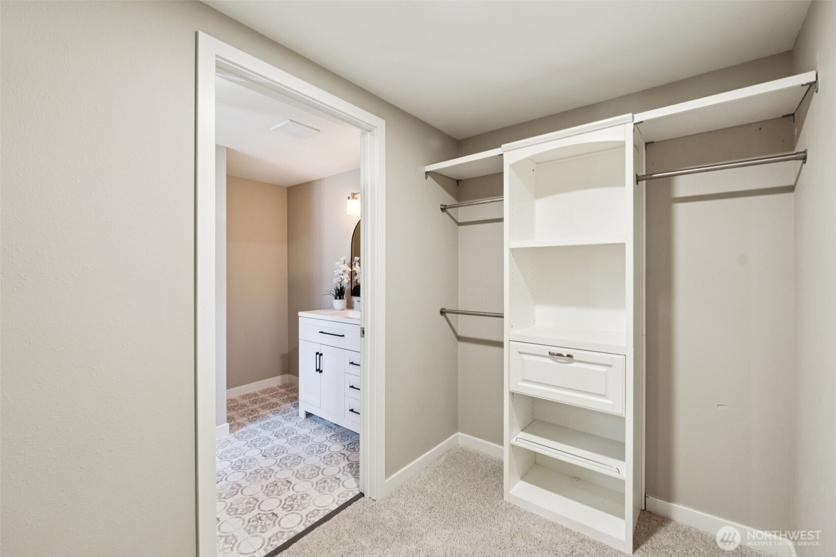 14322 Admiralty Way #27, Lynnwood, WA 98087