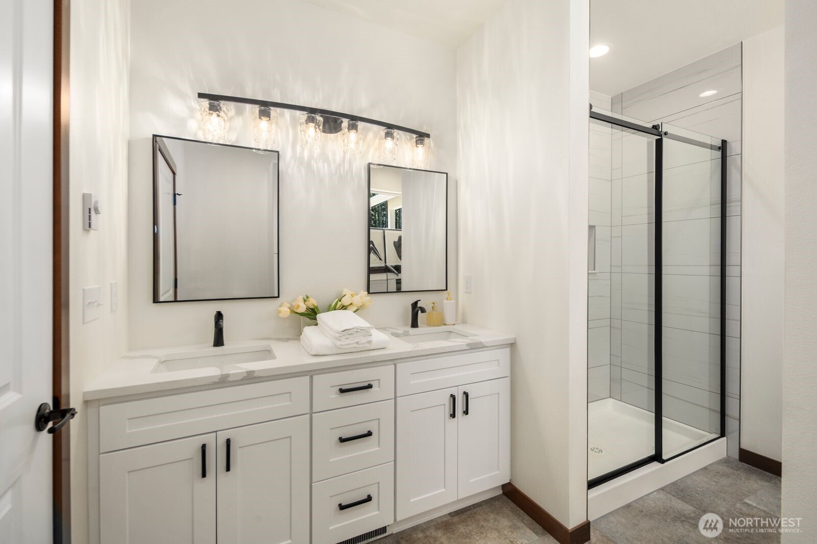 1676 Pedersen Farm Lane , Oak Harbor, WA 98277