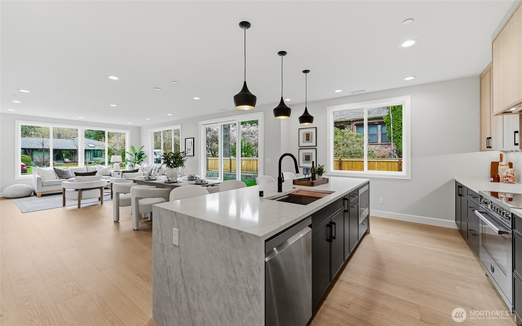 529 SE Bush Street #A, Issaquah, WA 98027