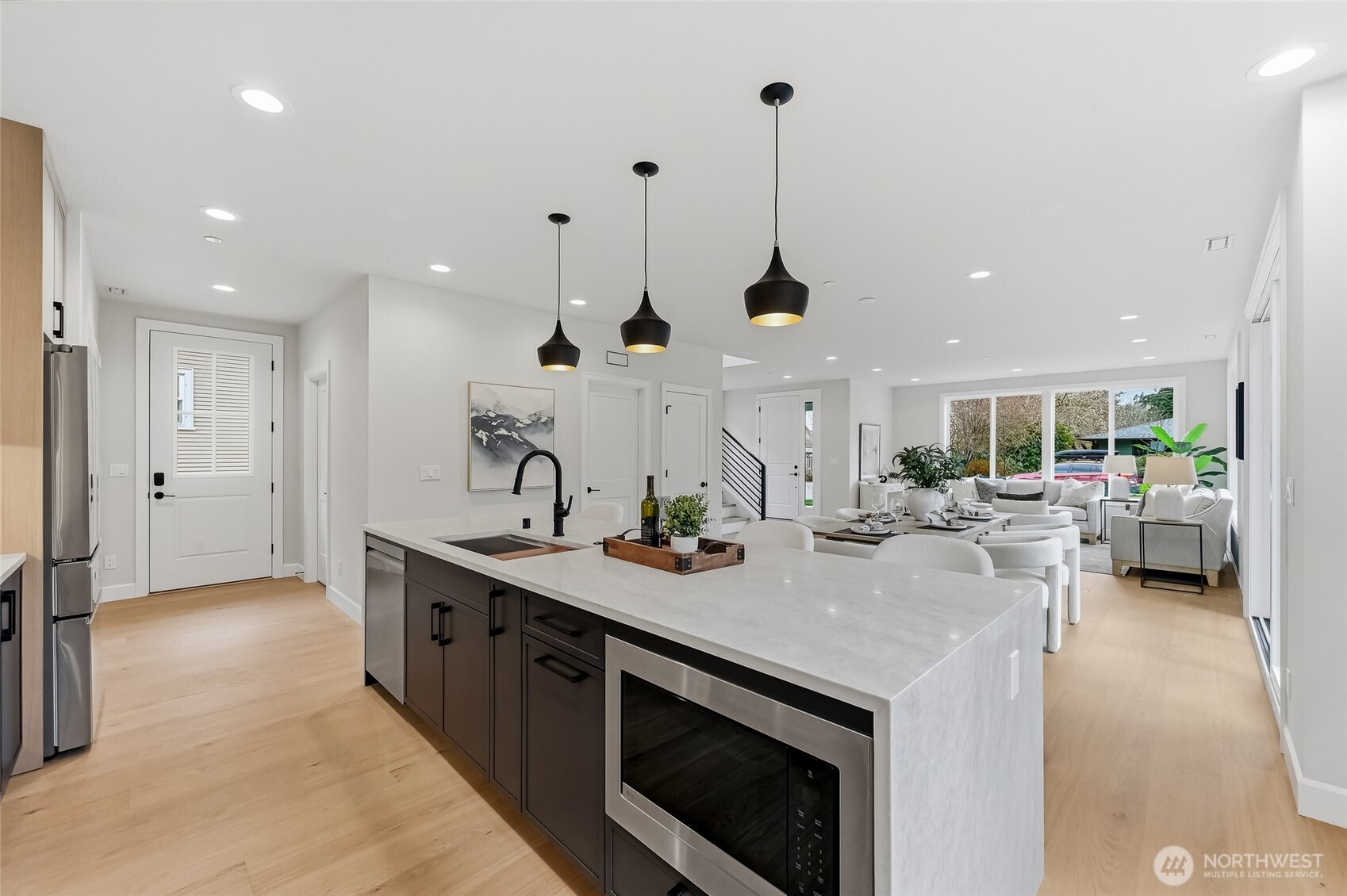 529 SE Bush Street #A, Issaquah, WA 98027