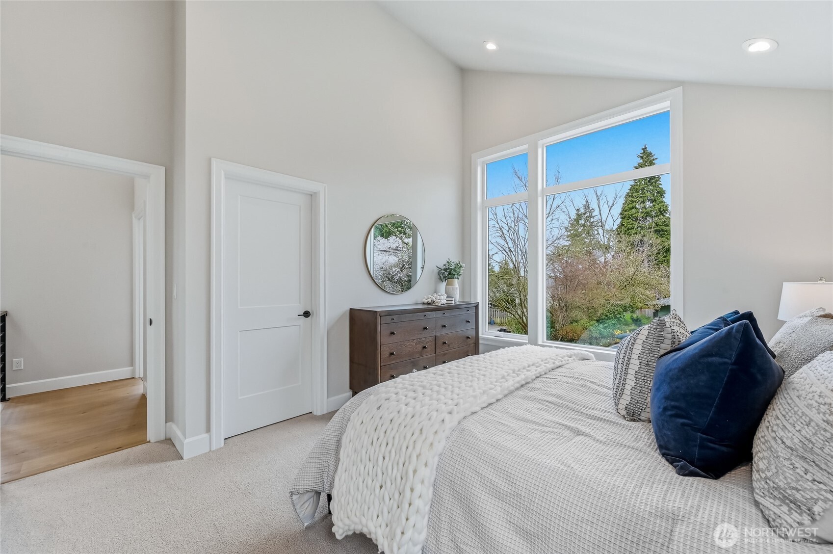 529 SE Bush Street #A, Issaquah, WA 98027