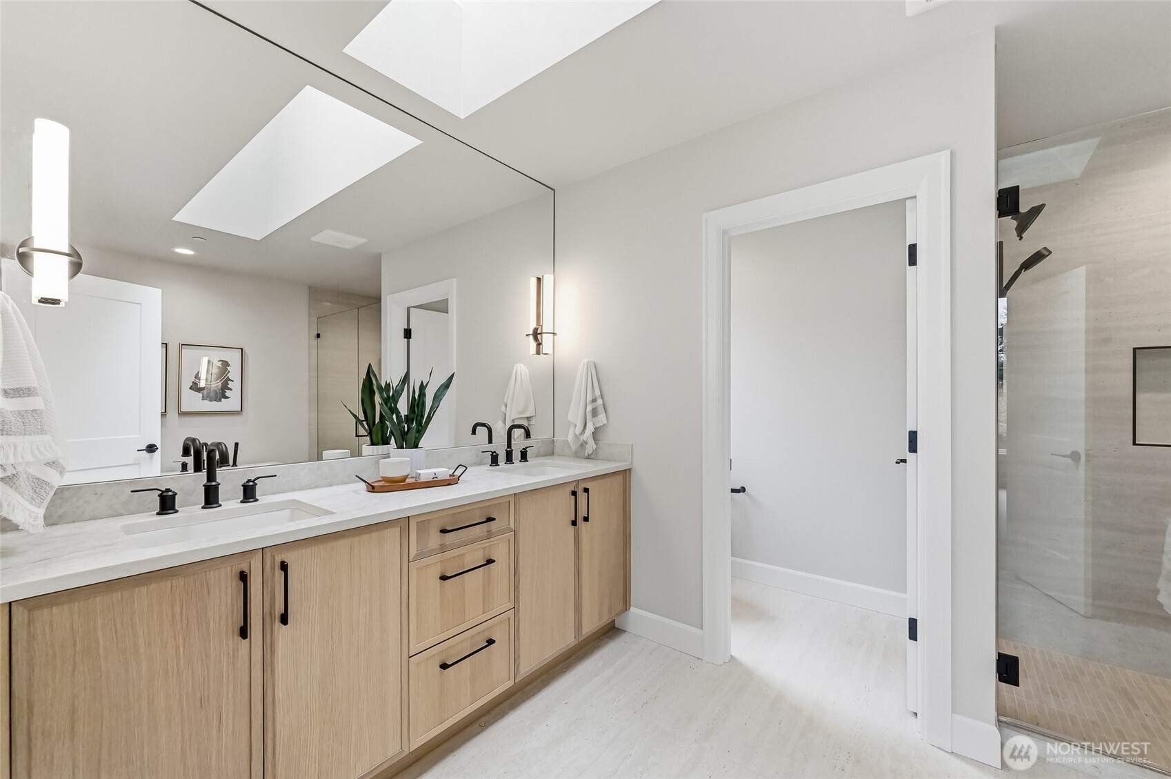 529 SE Bush Street #A, Issaquah, WA 98027