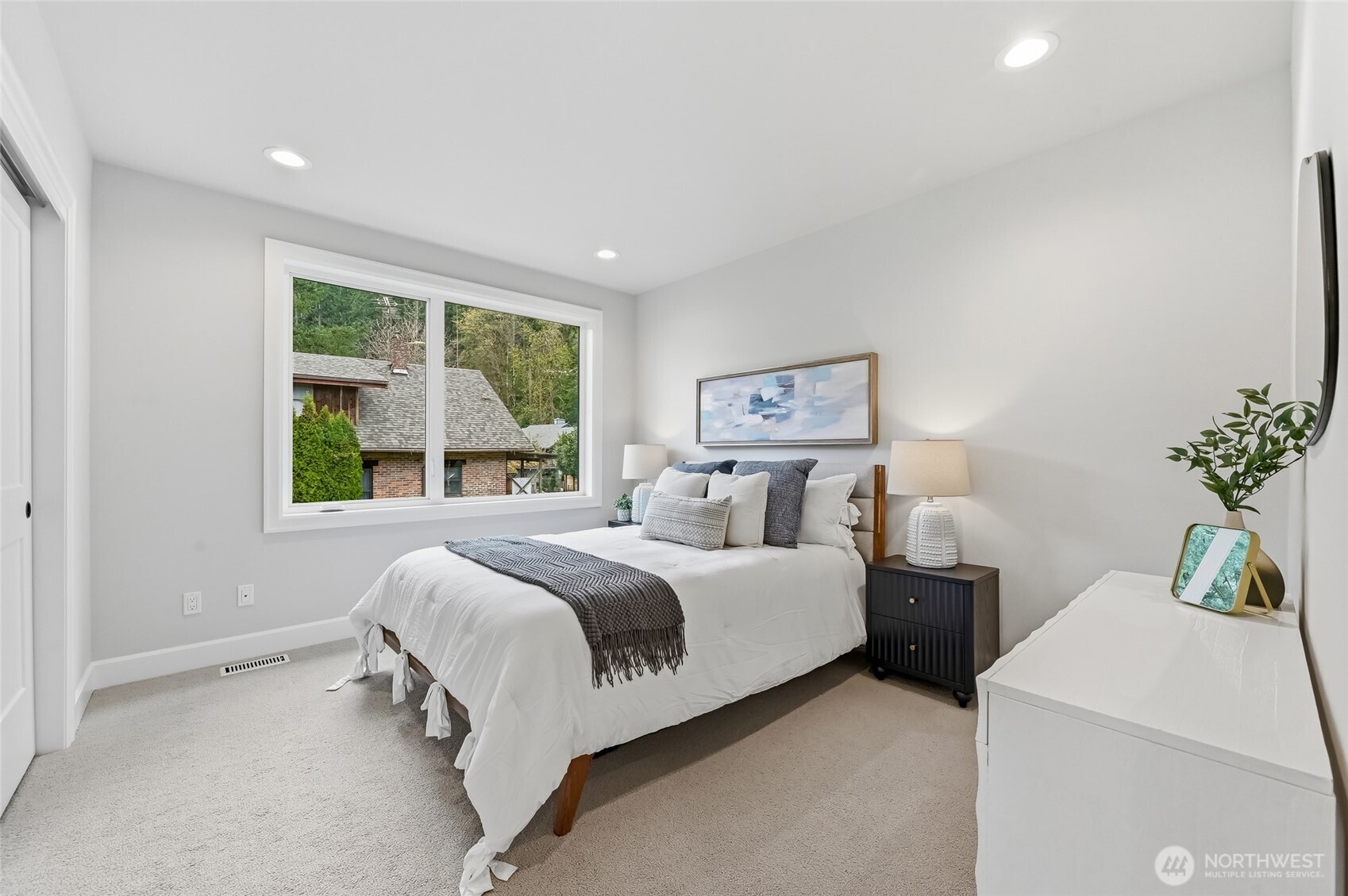 529 SE Bush Street #A, Issaquah, WA 98027