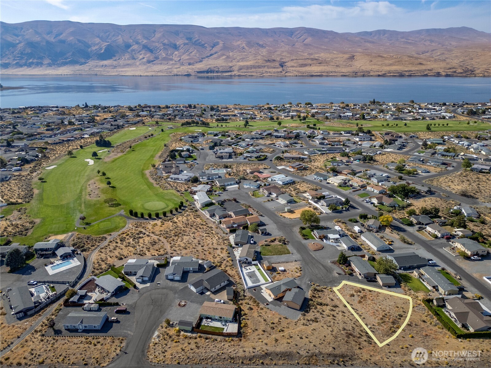 310 SW Buttercup Lane , Mattawa, WA 99349